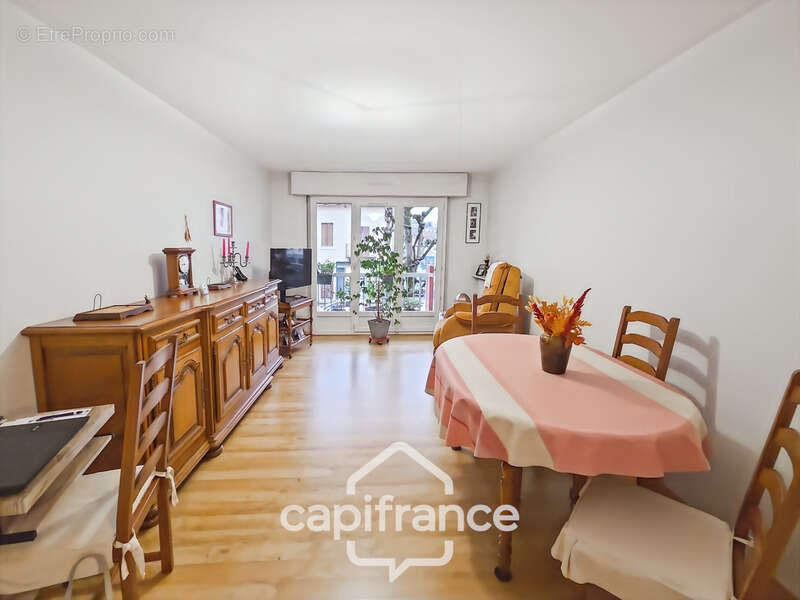 Appartement à AIX-LES-BAINS