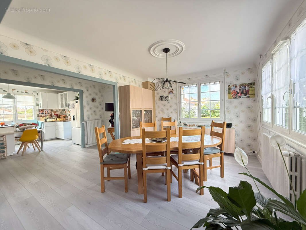 Maison à TREIZE-SEPTIERS