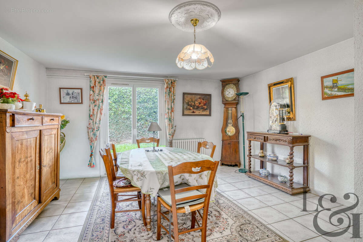 Maison à VILLENEUVE-SUR-LOT