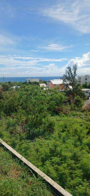 Appartement à SAINT-DENIS