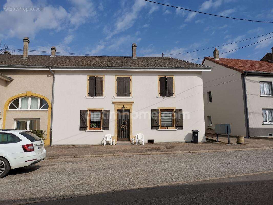 Immeuble à vendre  7 appartements - photo 2