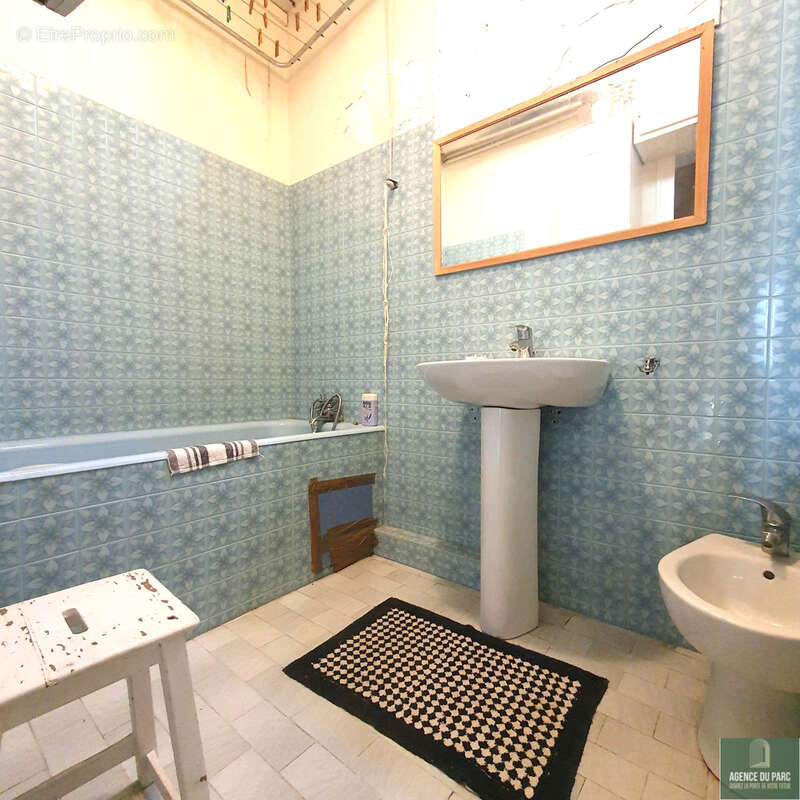 Appartement de trois pièces en cœur de ville - photo 11