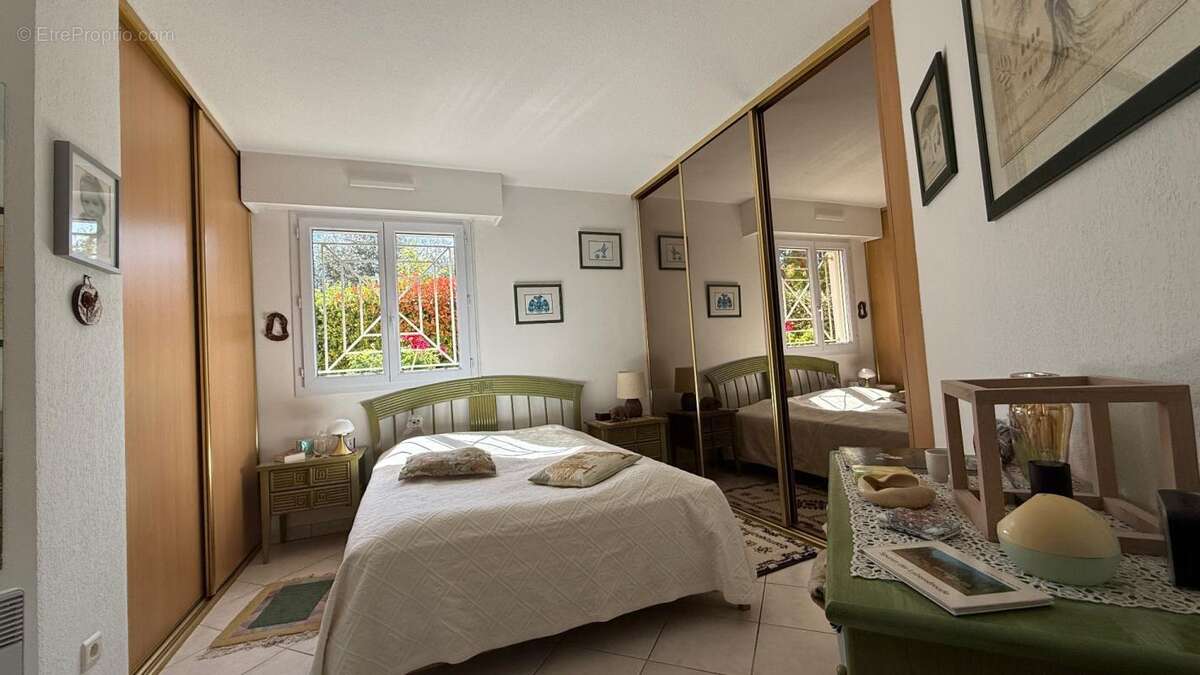 Appartement à vendre 2 pièces SAINT RAPHAEL (83) - photo 5