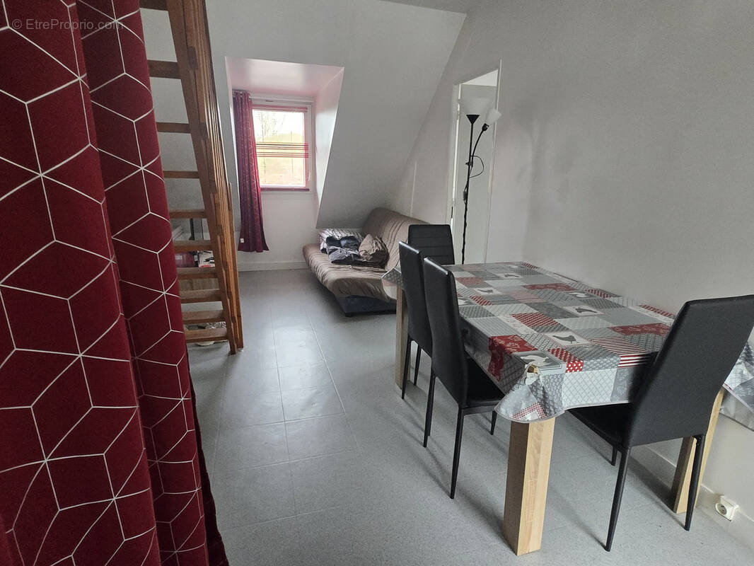 Appartement à SALOUEL