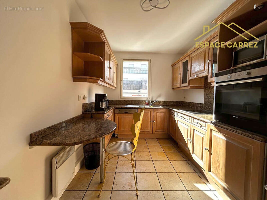 Appartement à LES LILAS