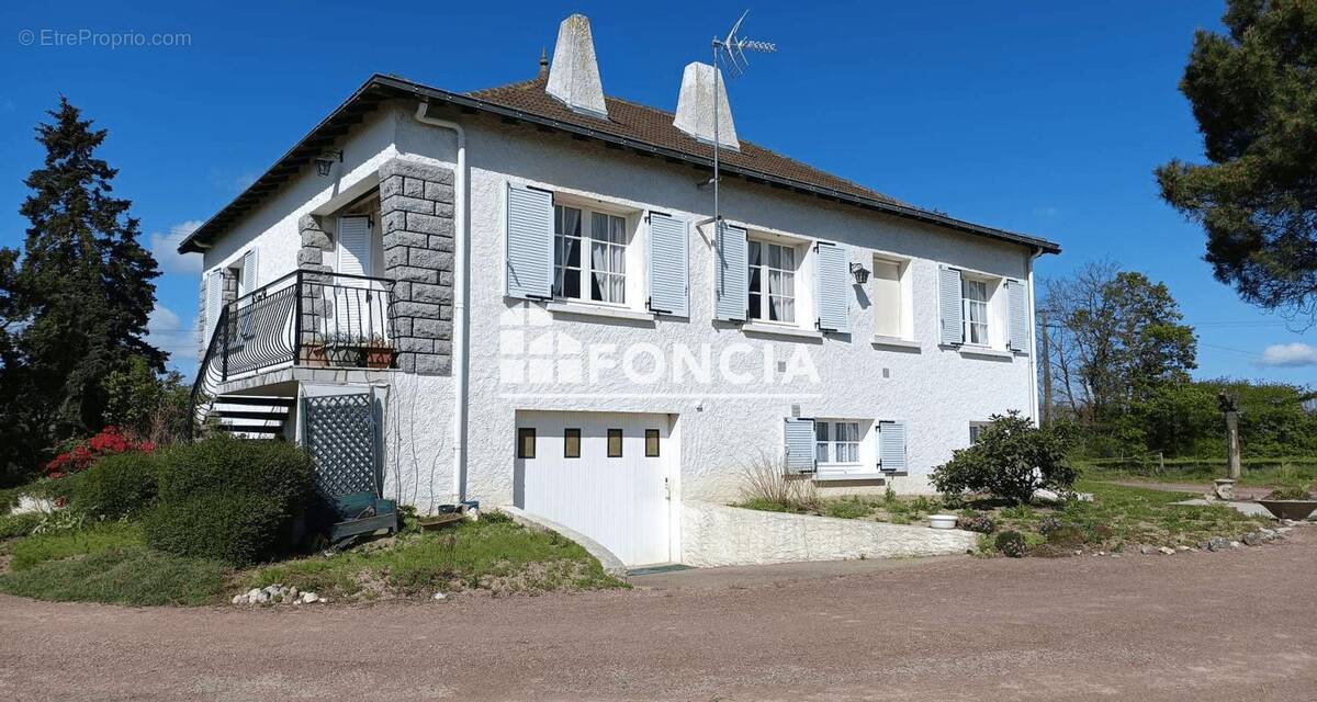 Maison à LE POIRE-SUR-VIE