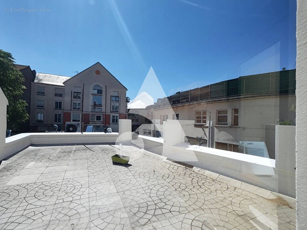 Appartement à SAINT-OUEN-L&#039;AUMONE