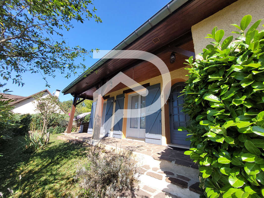 Maison à NEUILLY-SUR-SUIZE