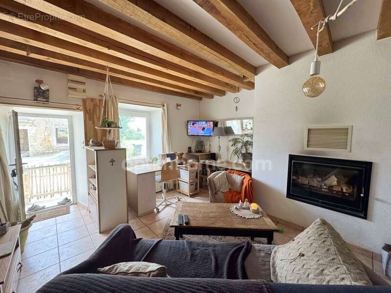 Maison à LA SUZE-SUR-SARTHE