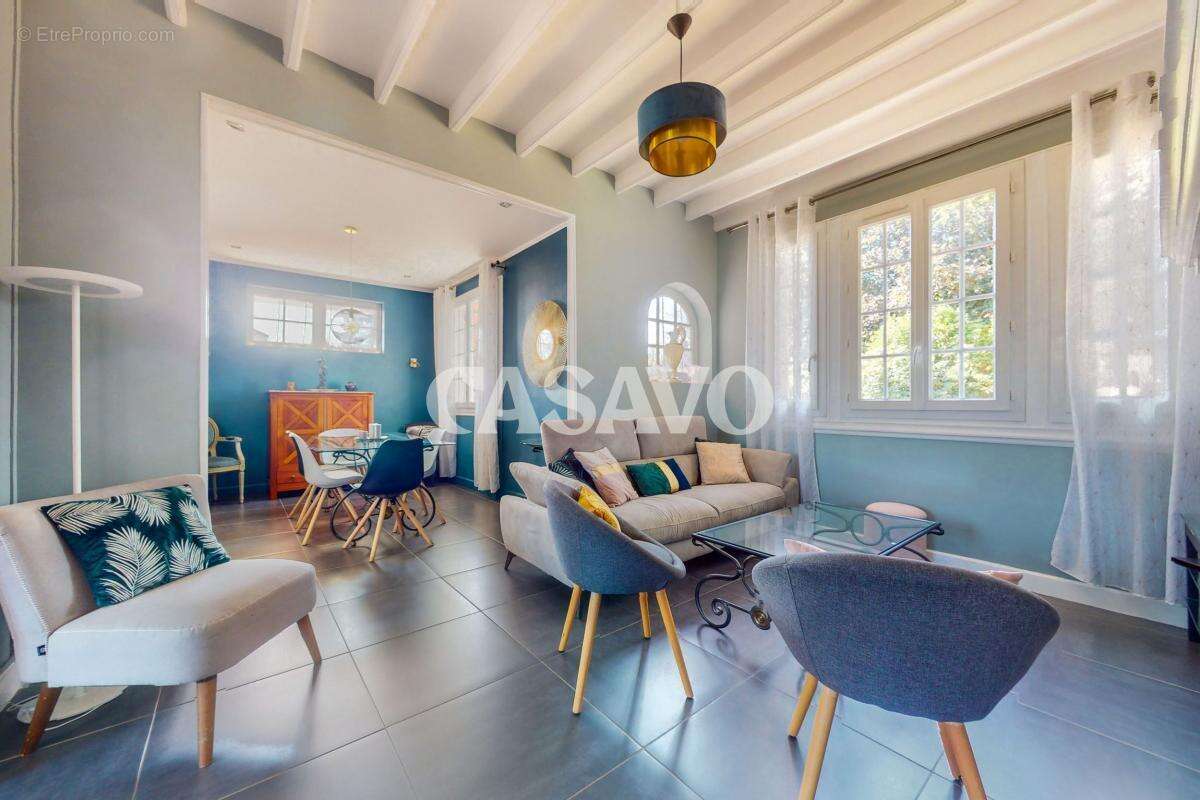 Maison à BOUFFEMONT