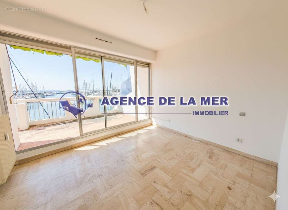 Appartement à LA GRANDE-MOTTE