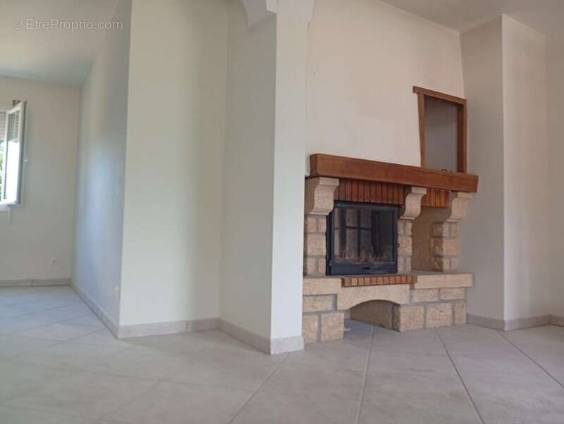 Maison à vendre 8 pièces  (09) - photo 8