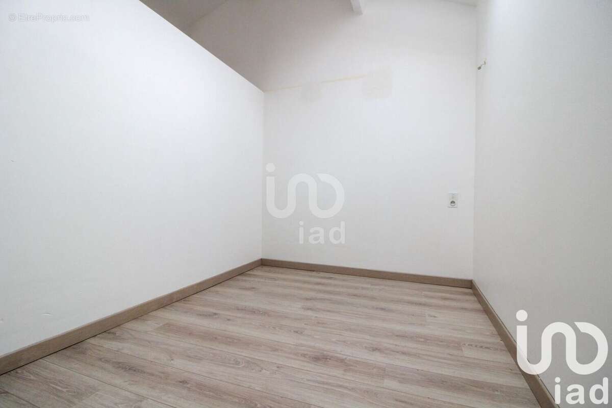 Maison 102 m² à Saint-Victor-Et-Melvieu  - photo 8