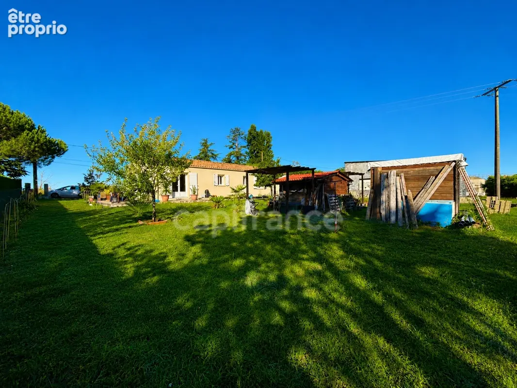 Maison de plain-pied – 94 m² – 3 chambres – Terrain 910 m² – DPE B - photo 5