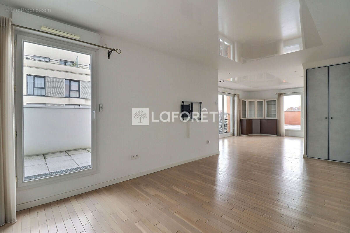 Appartement à SAINT-OUEN