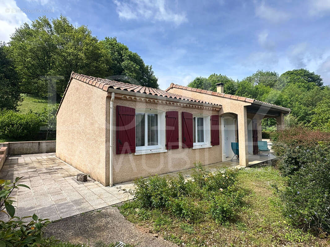 Maison à LACABAREDE