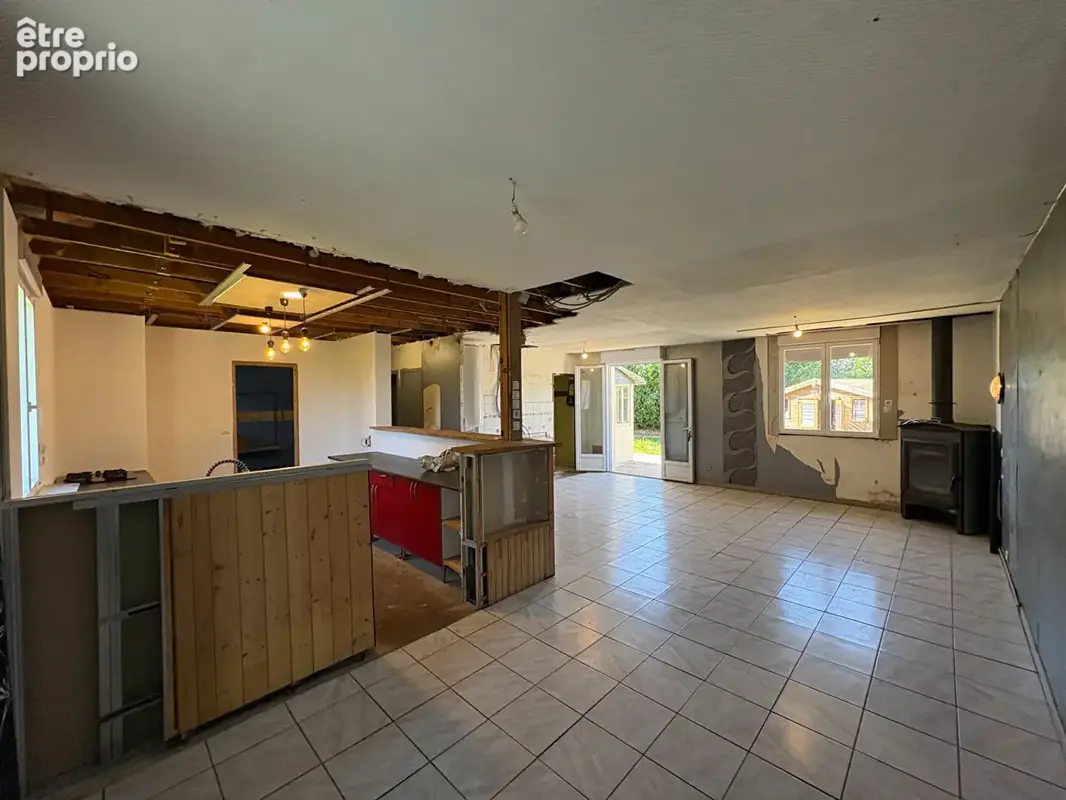 PLEYBER-CHRIST. Maison de 130 m² sans vis-à-vis, belle vue, terrain de 2 858 m² et atelier. Morlaix à 10 min. - photo 8