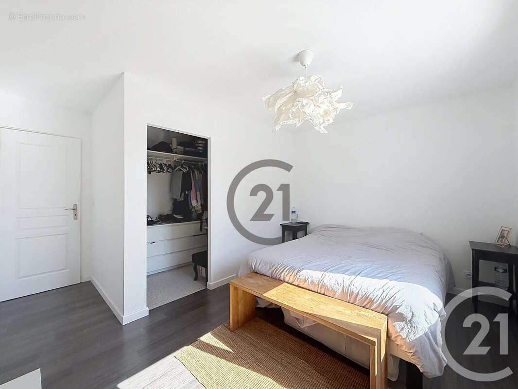Maison 126 m² à Saint-Pouange  - photo 16
