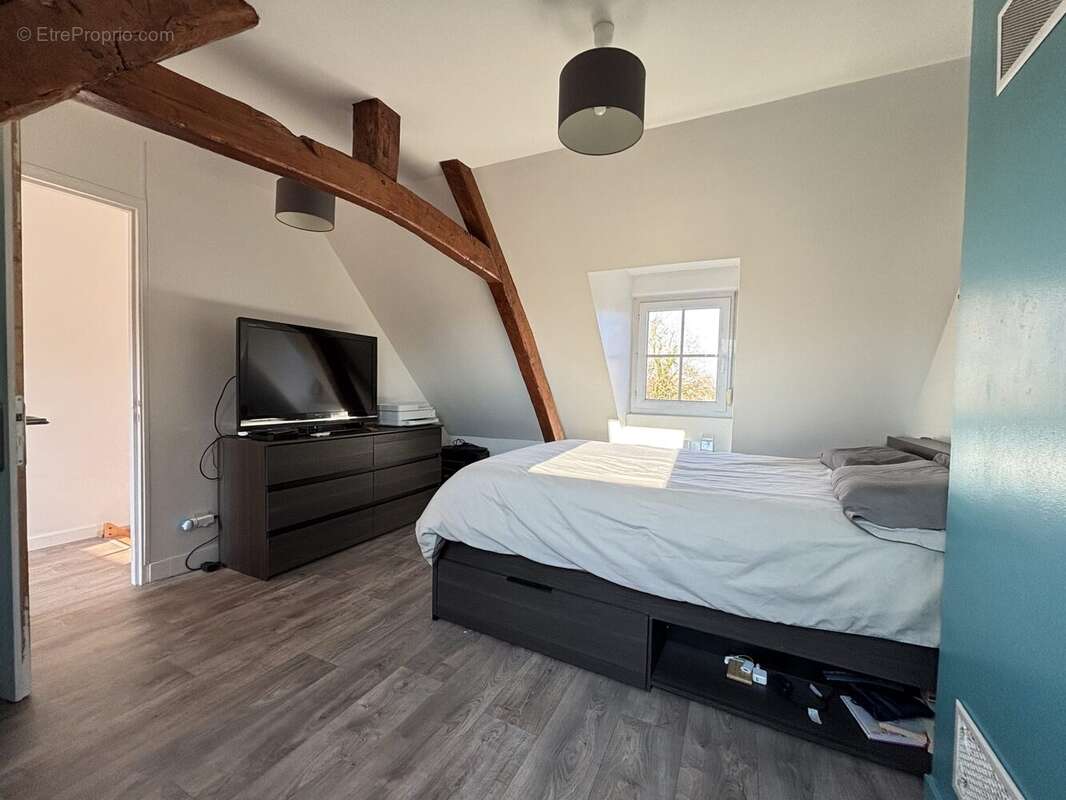 Maison à CHOISY-AU-BAC