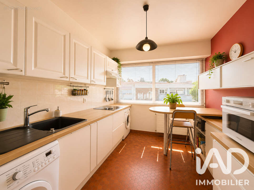 Photo 8 - Appartement à GARCHES