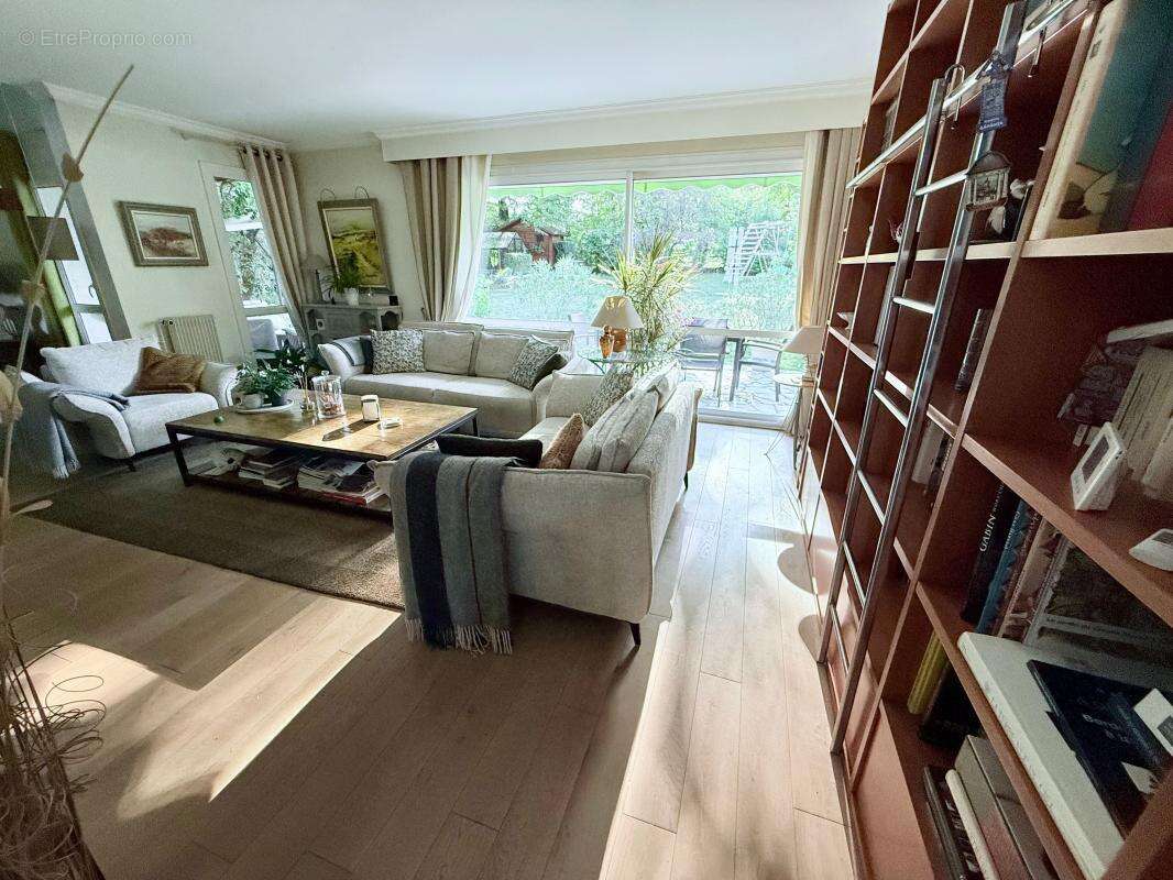 Maison à L&#039;ISLE-ADAM