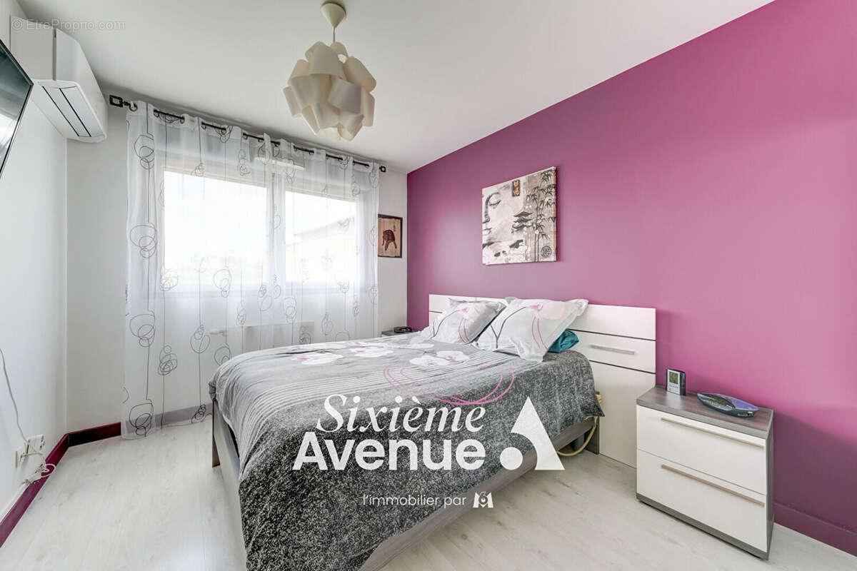 Appartement à DECINES-CHARPIEU