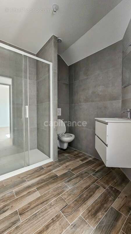 Appartement à MORIGNY-CHAMPIGNY
