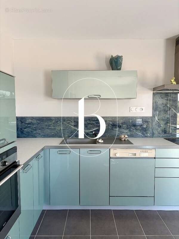 Maison contemporaine avec piscine et garage - photo 4