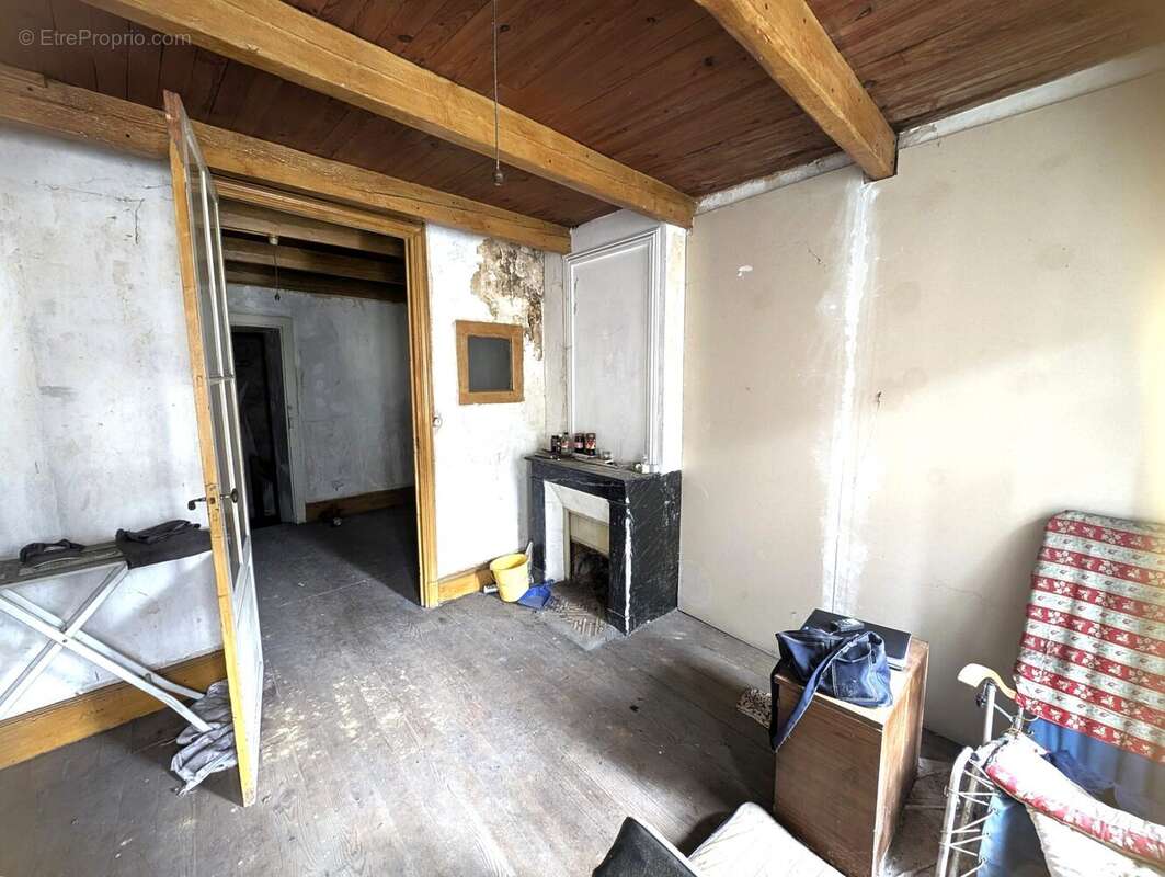 Maison à FUMEL