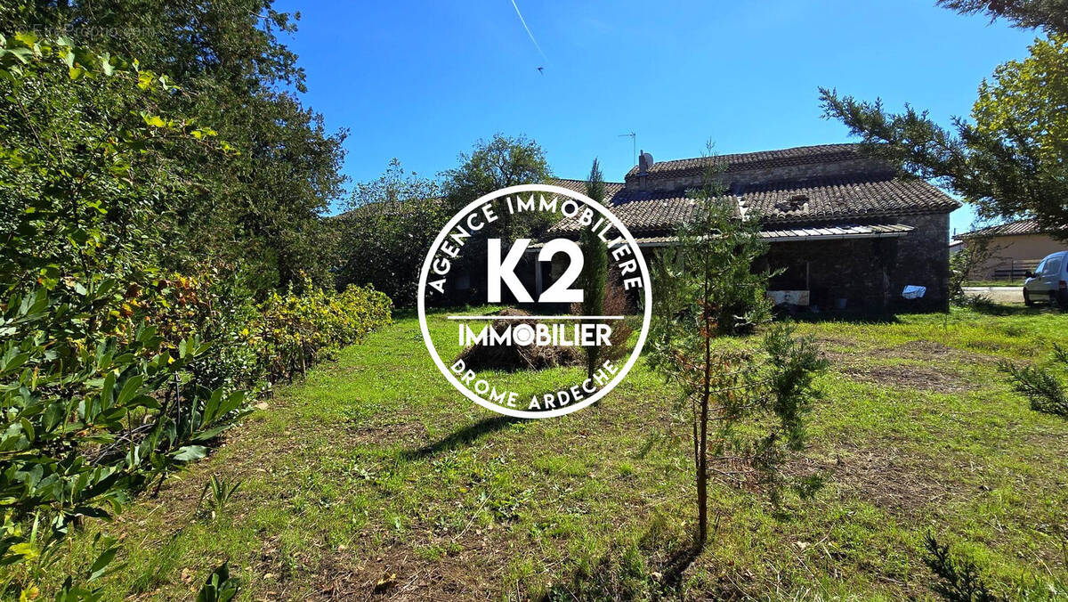 Maison à CLEON-D'ANDRAN