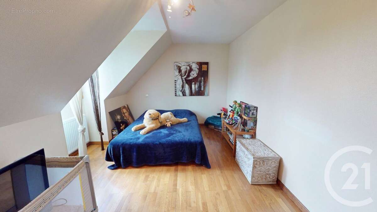 Maison à SAINT-QUENTIN