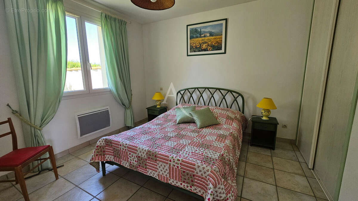 Maison à PORT-DES-BARQUES