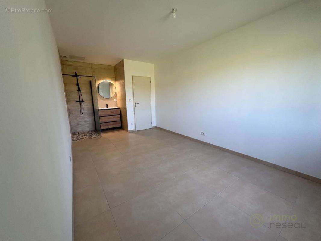 Maison 116 m² à Porquericourt  - photo 4