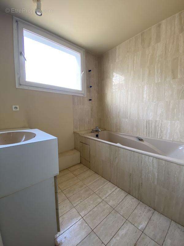 Maison à LE BOUSCAT