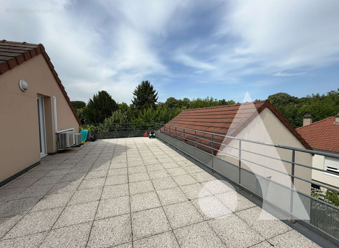 Appartement DUPLEX 3P 60,26 m2 carrez 75m2 habitables Terrasse 50m2 - photo 18