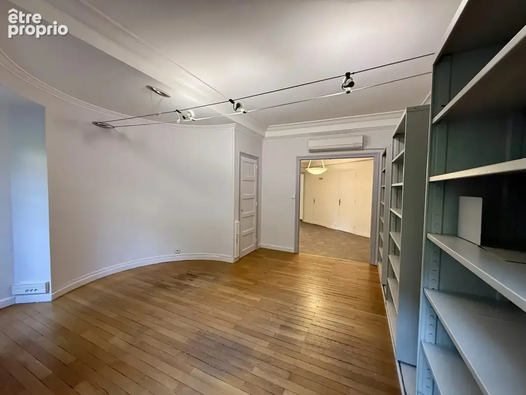 F6 hyper centre , appartement ou bureaux - photo 3