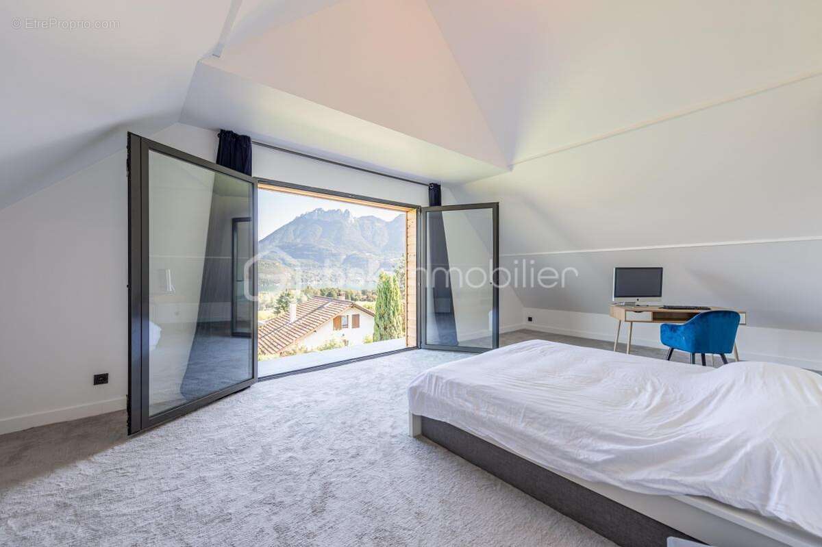 Maison à SAINT-JORIOZ