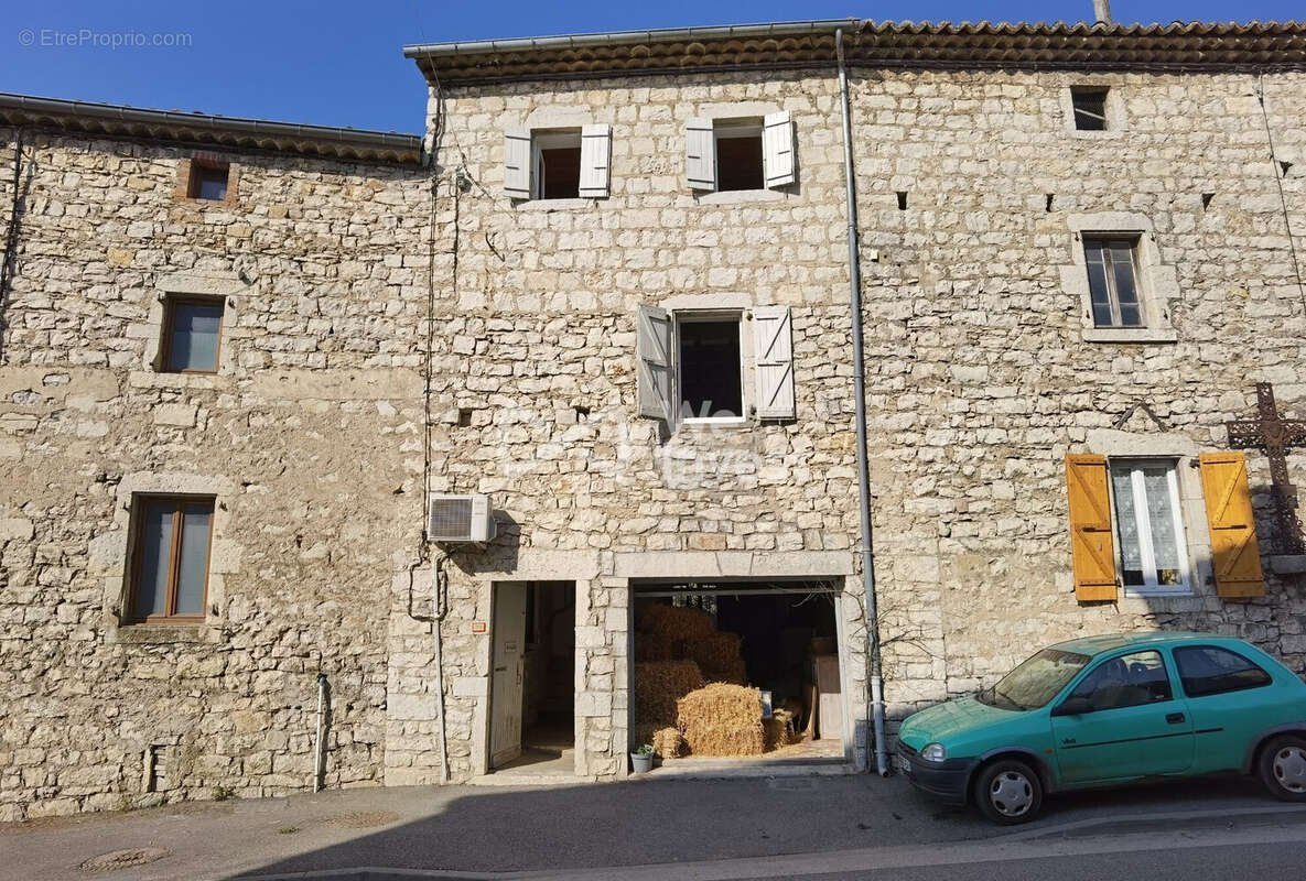 Maison à CHANDOLAS