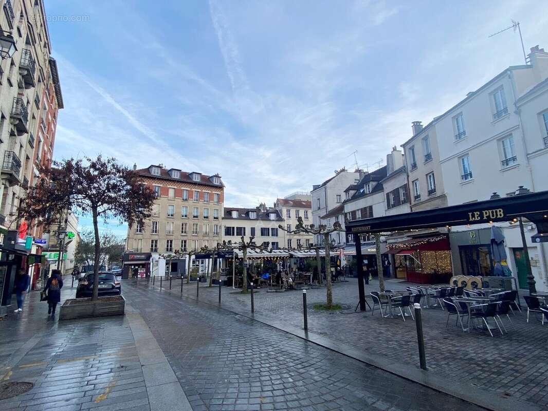 Appartement à SURESNES