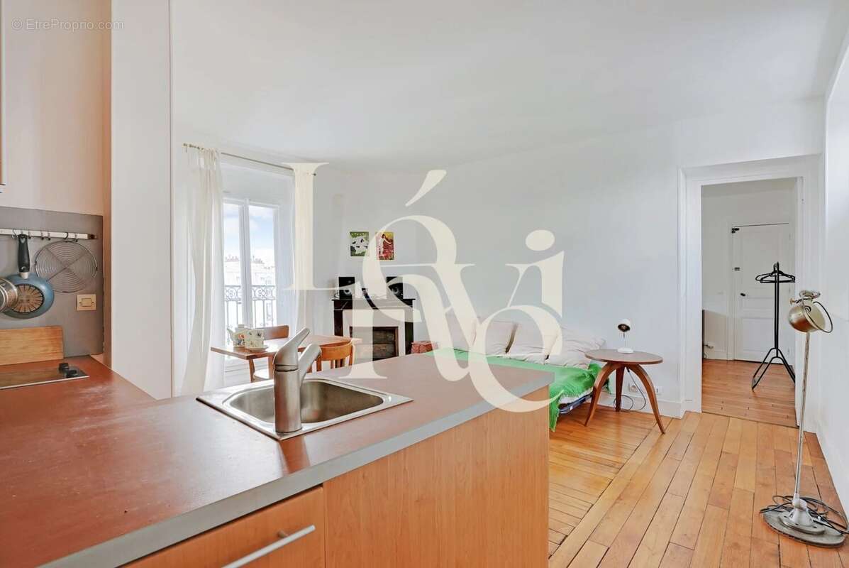 Appartement à PARIS-5E