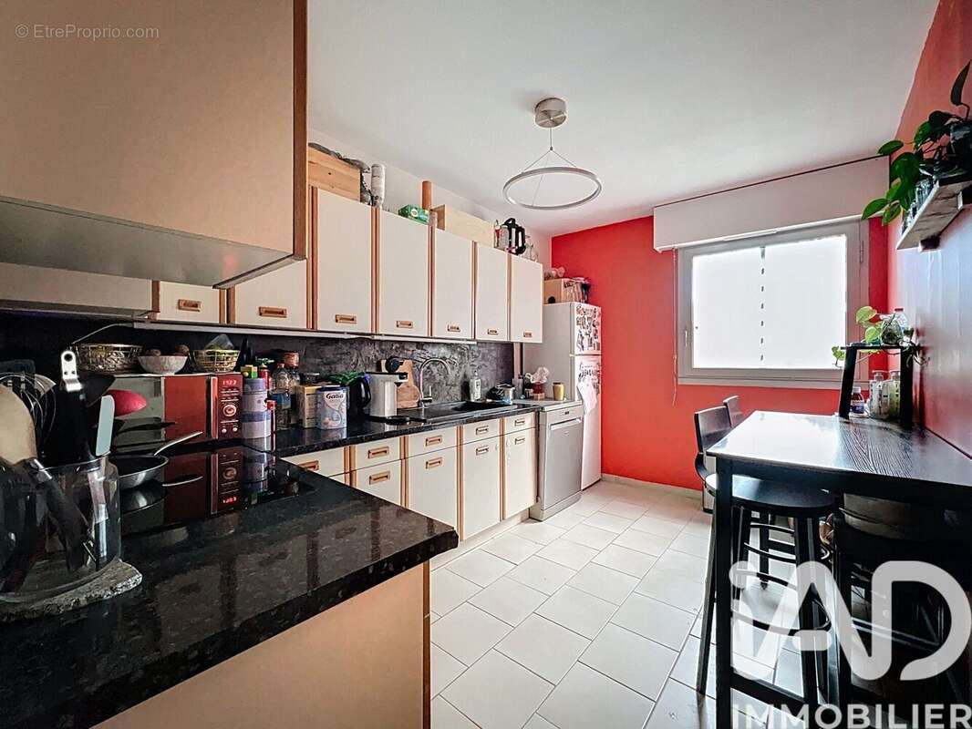 Photo 2 - Appartement à LE BOUSCAT