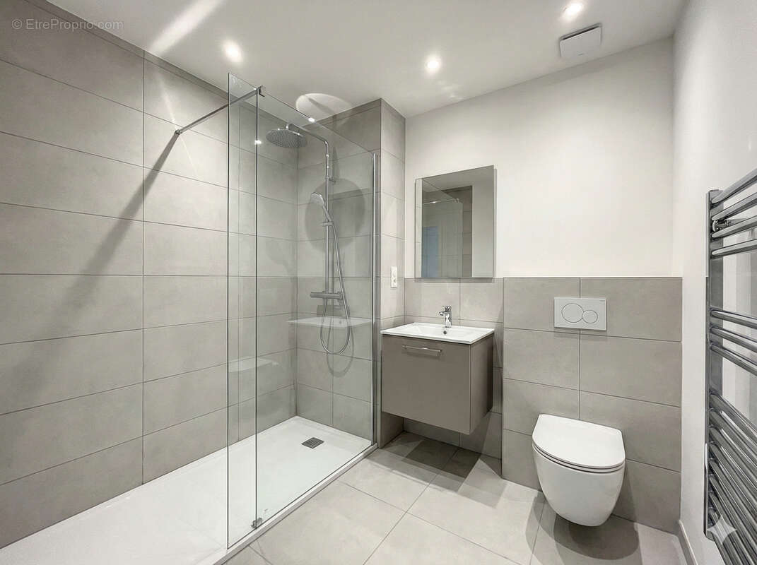 Appartement à BUSSY-SAINT-GEORGES