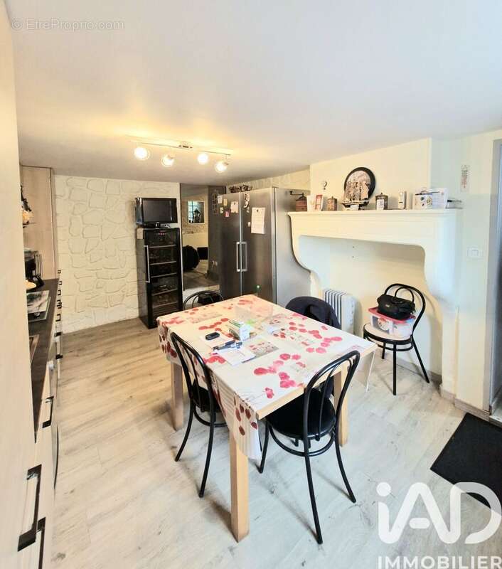 Maison 110 m² à Neuville-Les-Vaucouleurs  - photo 4