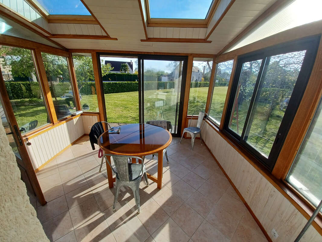 Maison à JUSSY-LE-CHAUDRIER