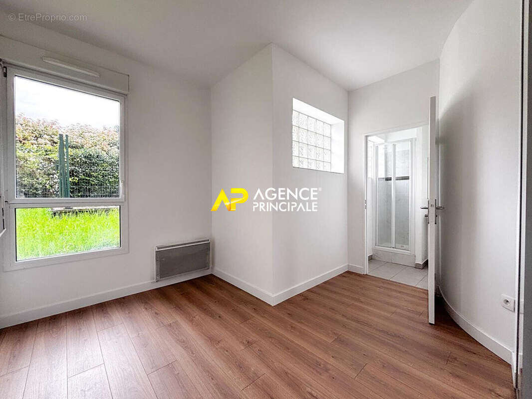 Sartrouville - La Vaudoire - Appartement 3 pièces 58.85 m2 avec parking - photo 10