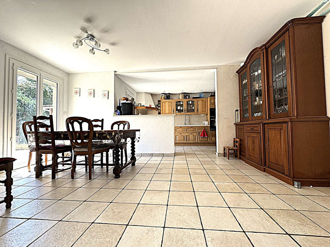 Maison à VEMARS