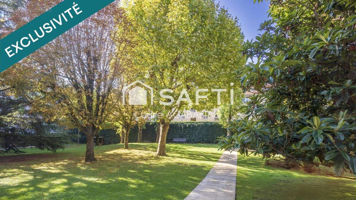 Photo 1 - Appartement à CACHAN