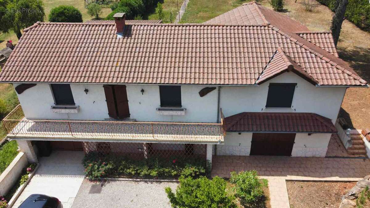 n°2 - Maison à SATOLAS-ET-BONCE