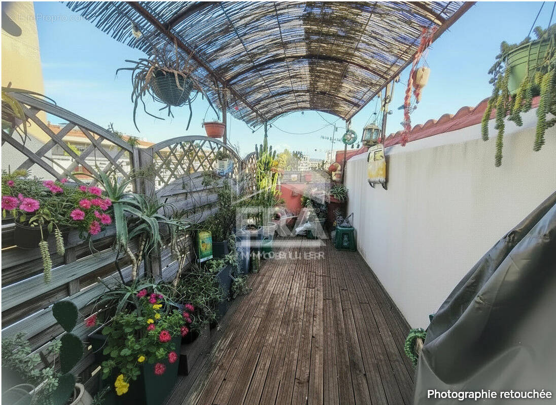 Appartement à MARSEILLE-6E