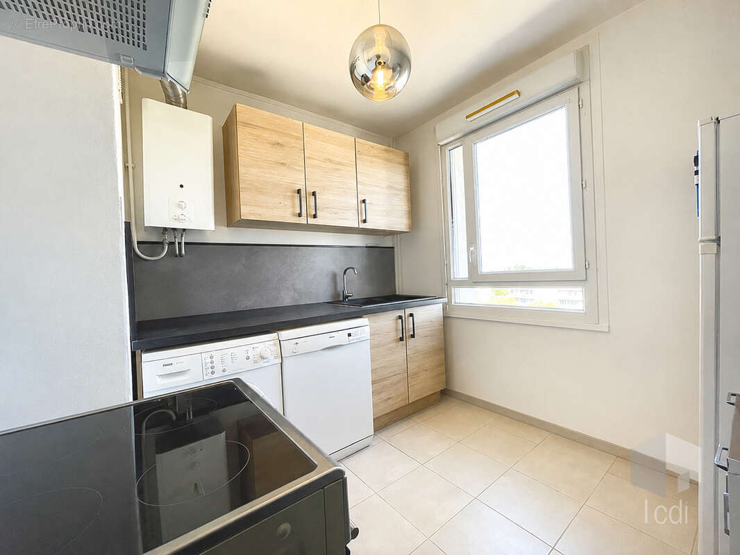 MONTÉLIMAR, Appartement T3 de 55 m2 avec balcon - photo 4